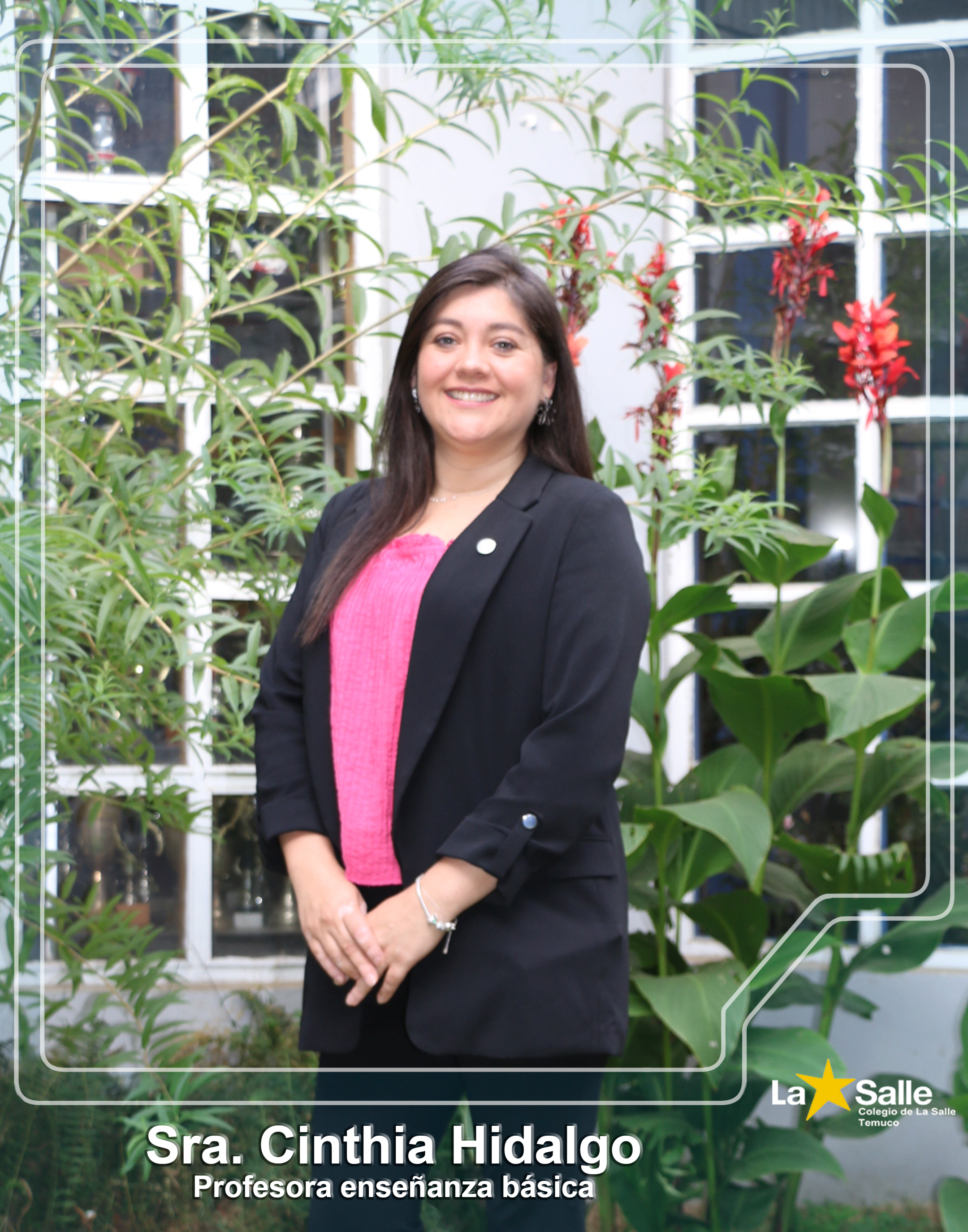 Sra. Cinthia Hidalgo